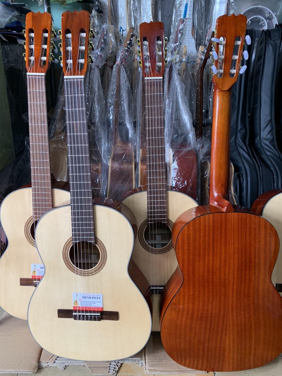 dan-guitar-classic-go-hong-dao