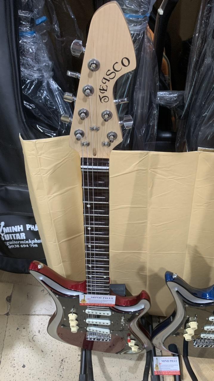 dan-guitar-dien-phim-lom-teisco-MP-DVC3-nhac-cu-minh-phat (4)