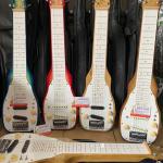 Đàn hạ uy di Fender gỗ tự nhiên