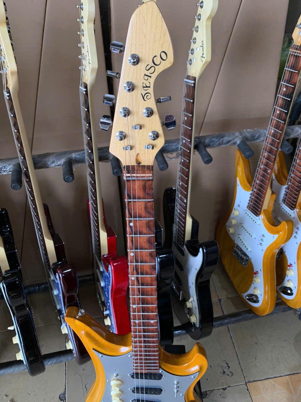 guitar-dien-phim-lom-tesco-cao-cap (7)