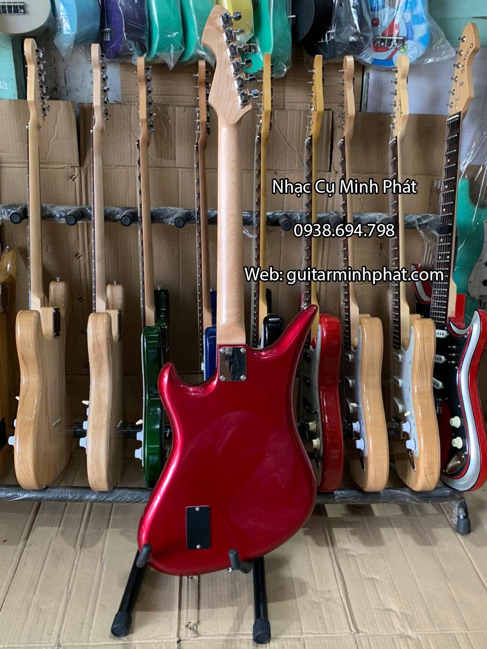 guitar-dien-phim-lom-tesco-gia-re (2)