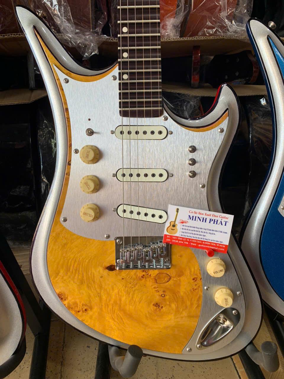 guitar-dien-phim-lom-tesco-oatave-2 (3)