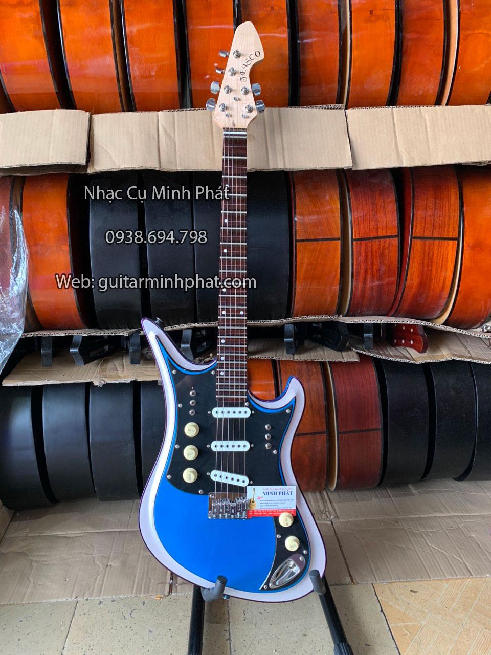 guitar-dien-vong-co-phim-lom-teisco (6)