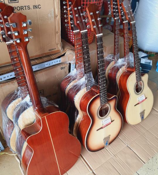 Đàn Guitar Phím Lõm Gỗ Hồng Đào Kỹ MP-VC3